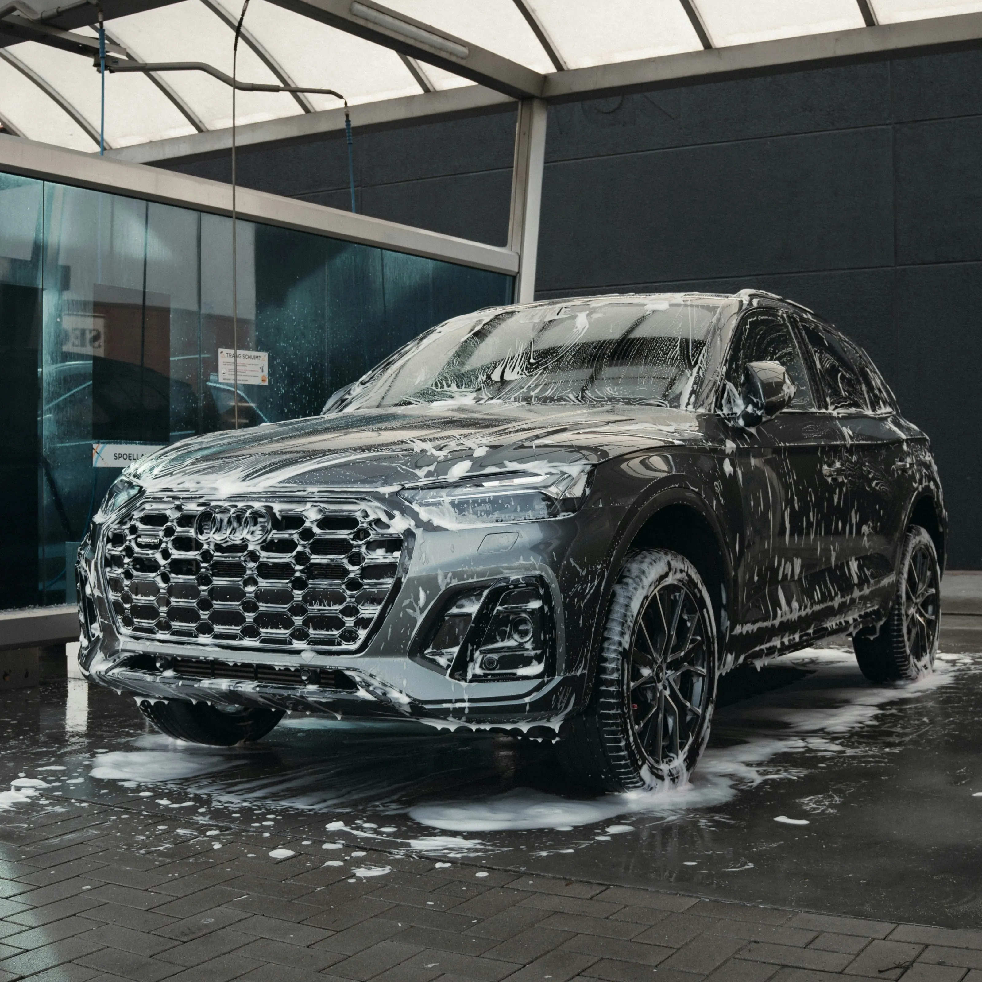 Automotive service helping extend vehicle lifespan
