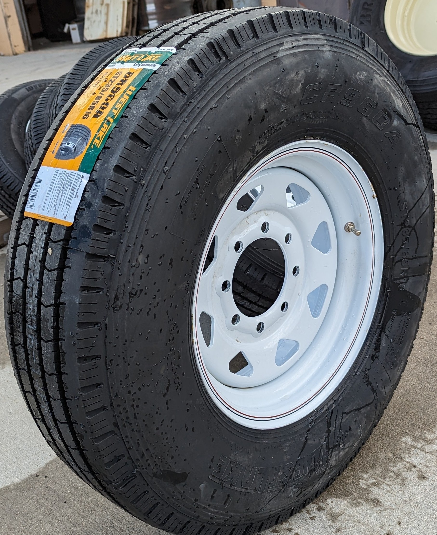 Trailer tire tread detail